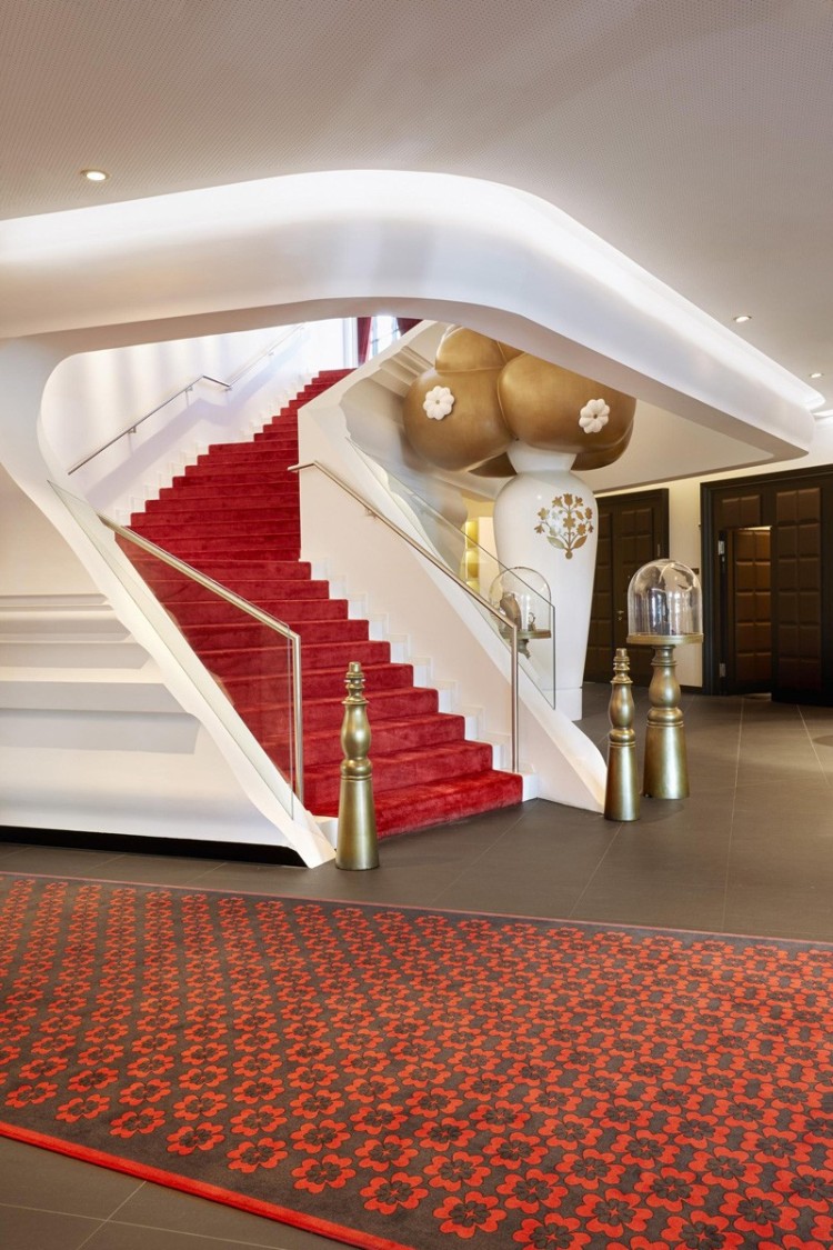 Современный дизайн интерьера отеля Kameha Grand Zurich 4