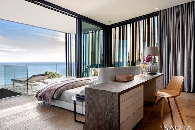 Современный дизайн интерьера гостевой спальни дома в стиле фьюжн 2
