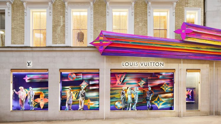 Современный дизайн интерьера бутика Louis Vuitton в западном Лондоне